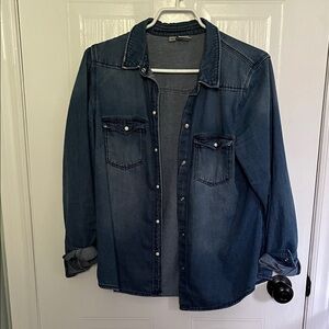 Vero Moda Light Blue Denim Top
